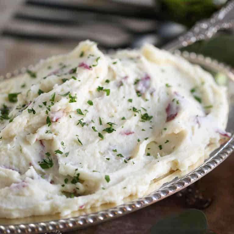 Buttermilk Mashed Potatoes with Roasted Garlic