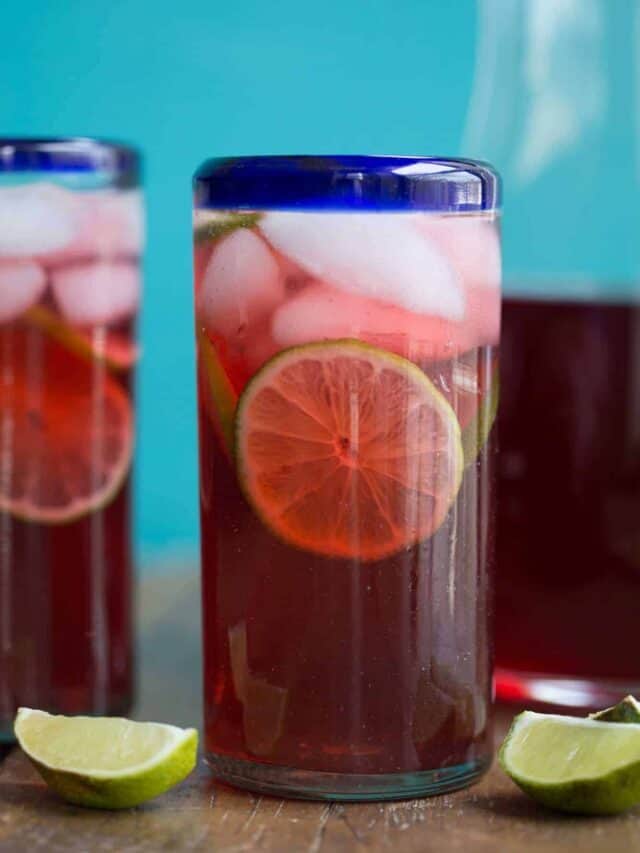 How to Make Agua de Jamaica (Hibiscus Iced Tea)