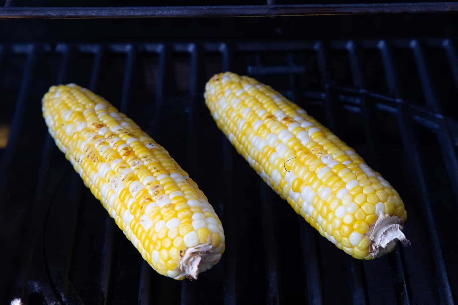 Corn on the cob on the grill