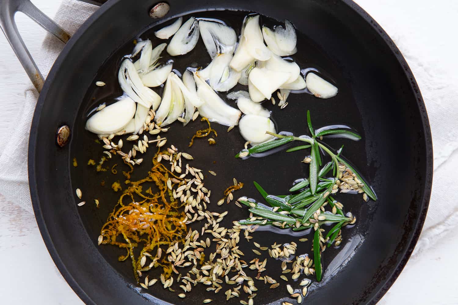 Aromatics for citrus marinated olives