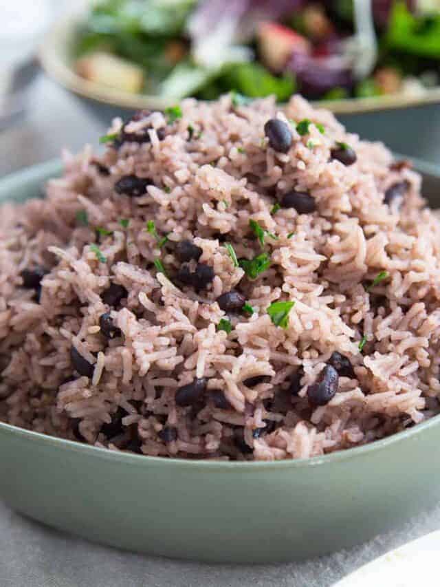 How to Make Arroz Moro (Cuban Black Beans & Rice)