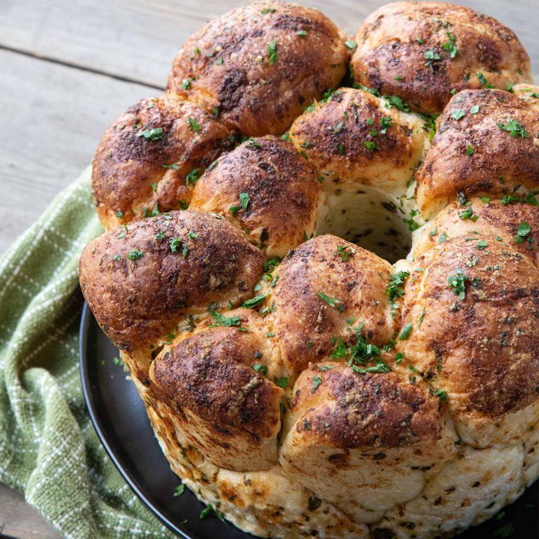 Pull-Apart Garlic Bread