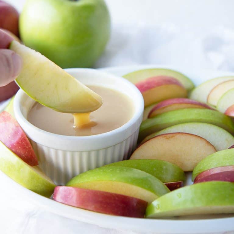 Warm Caramel Apple Dip