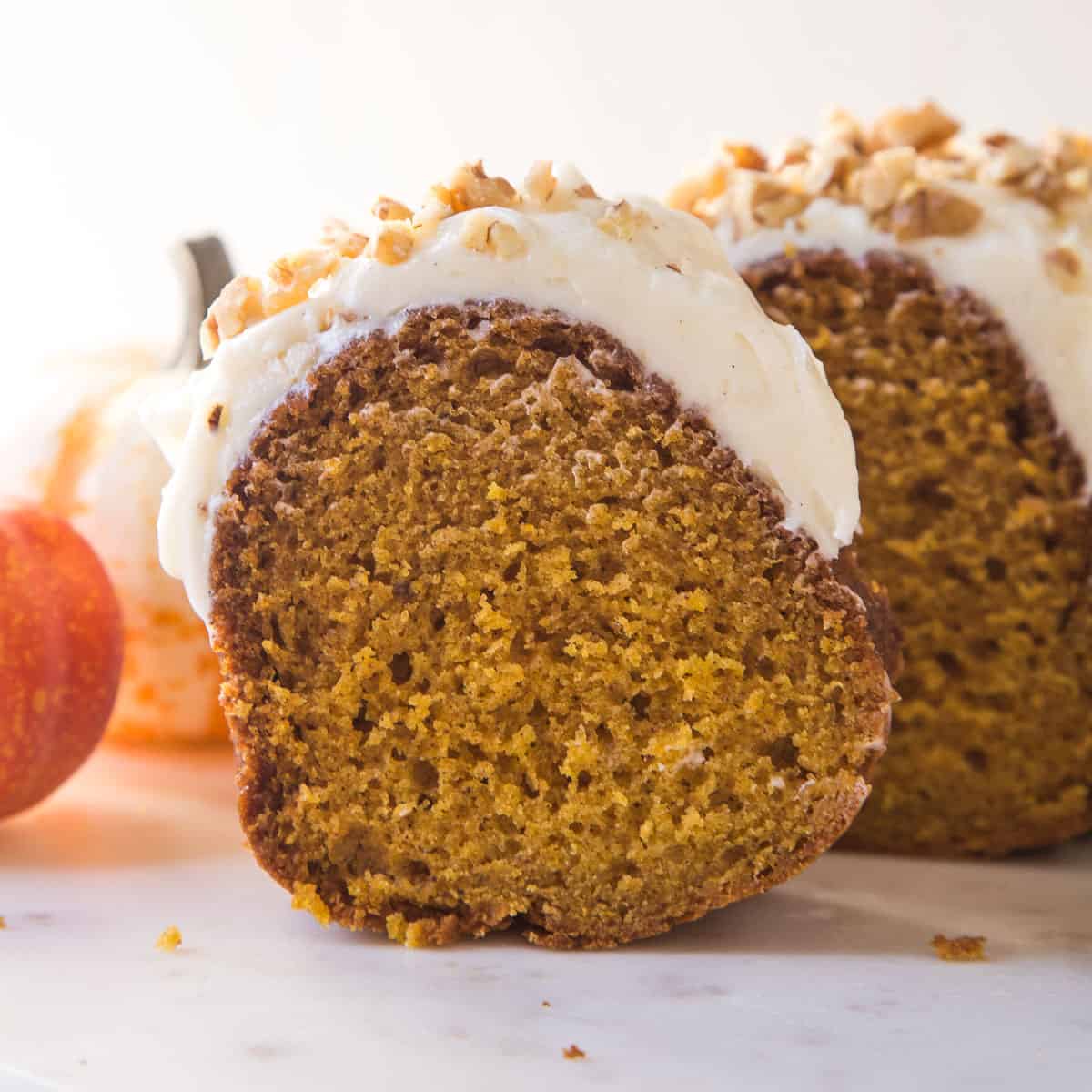 Miniature Pumpkin-Spice Bundt Cakes - Just The Best!