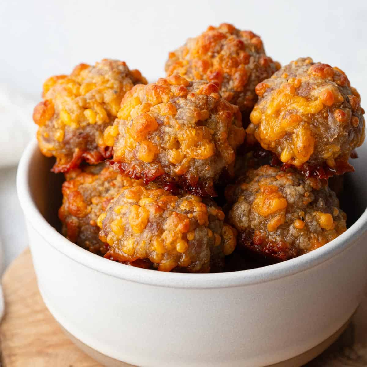 Cheesy Sausage Balls-image