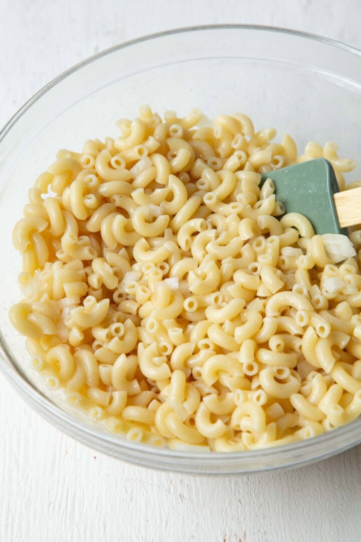 cooked macaroni in a bowl.