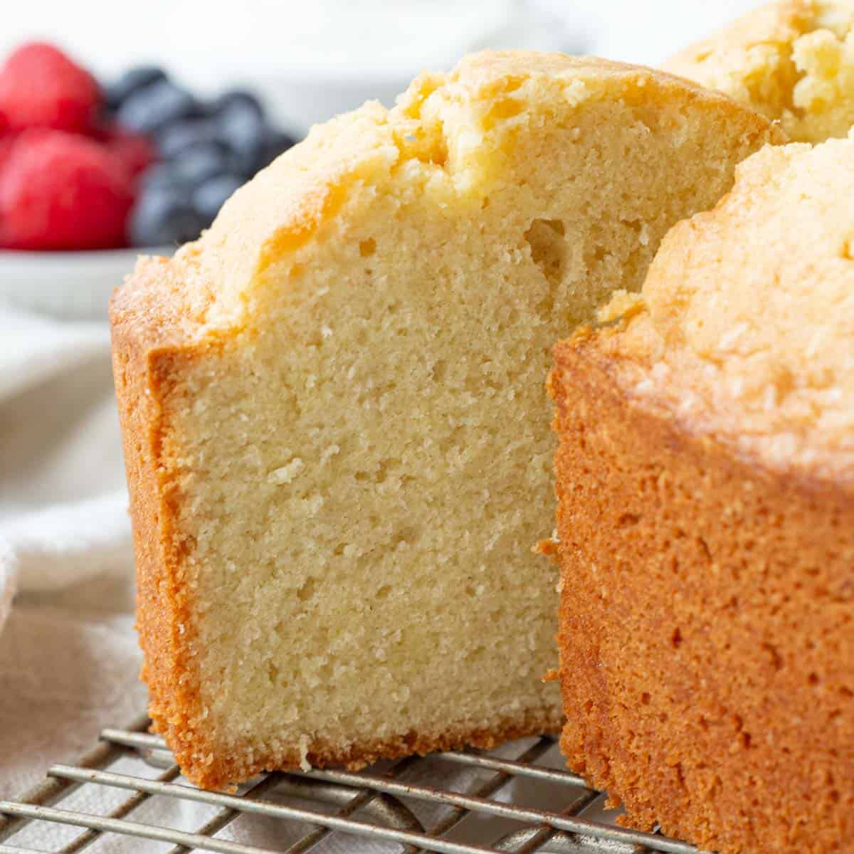 Old Fashioned Pound Cake (1950s)-image