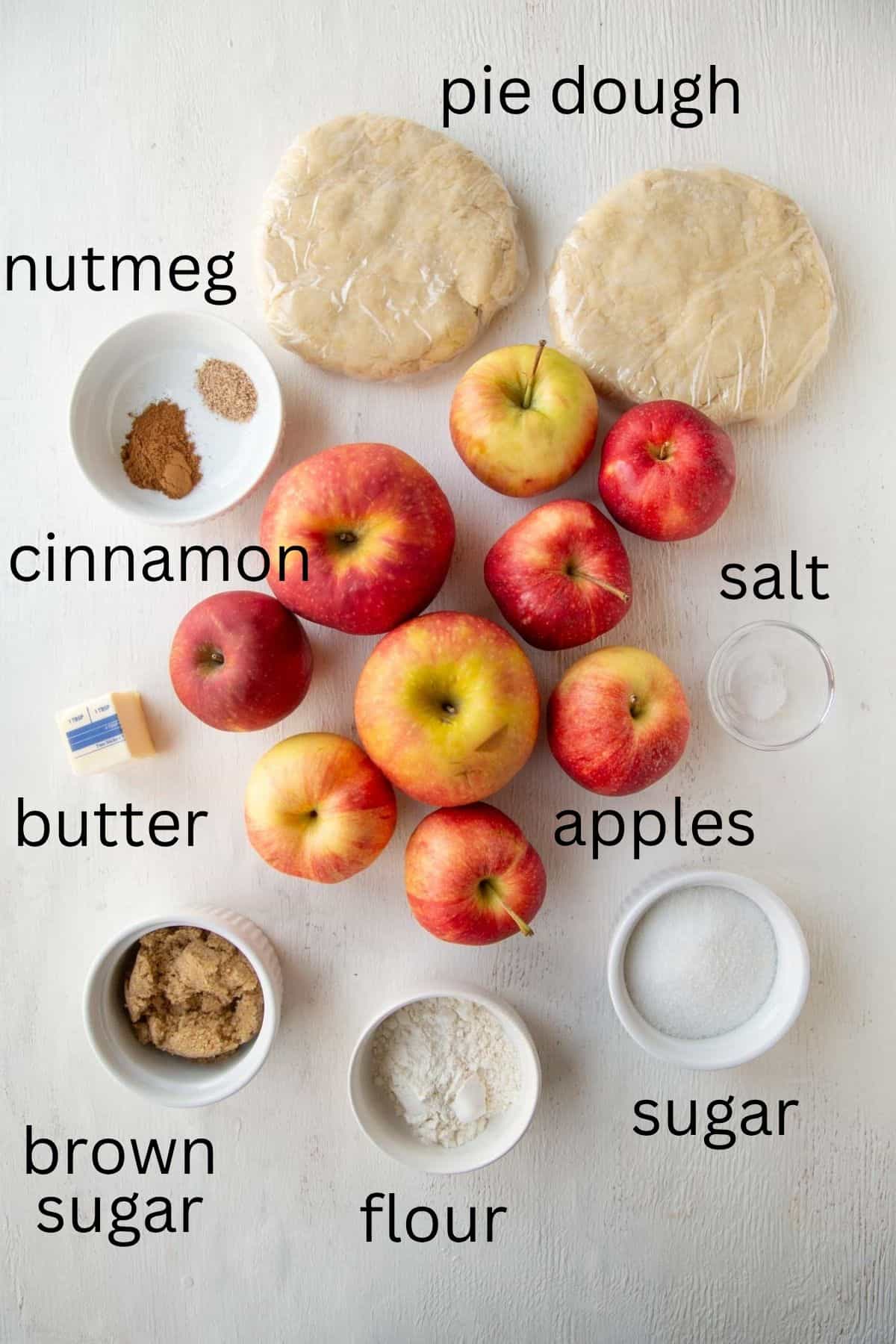 apples, pie dough, sugar, cinnamon, and other ingredients.
