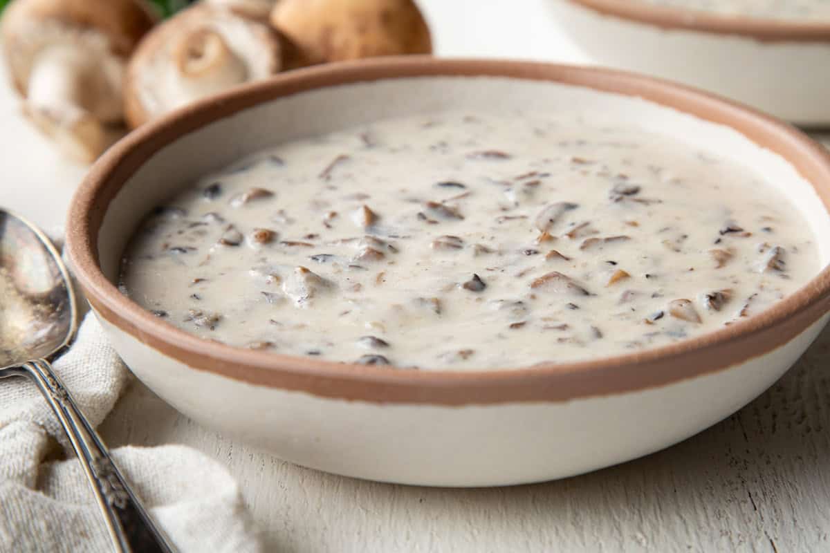 bowl of creamy mushroom soup.